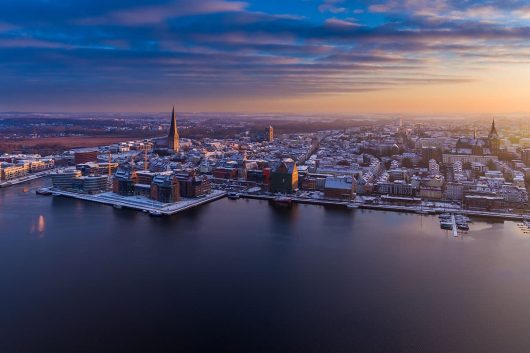 Rostock im Sonnenuntergang