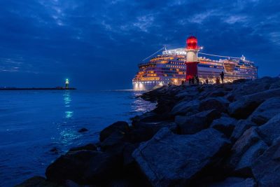 Auslaufen Aida Warnemünde