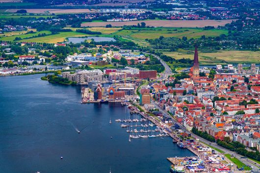 Rostocker Stadthafen im Sommer