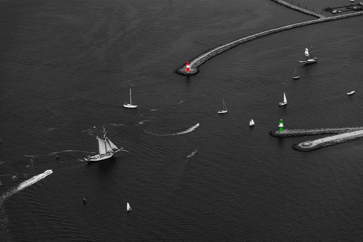 001-j.r.tolkien_mit_kurs_warnemuende-PB15-909656 J.R.Tolkien mit Kurs auf Warnemünde