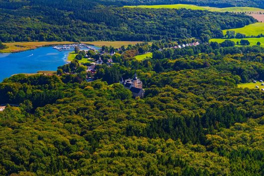 Schlosshotel Ralswiek Luftbild