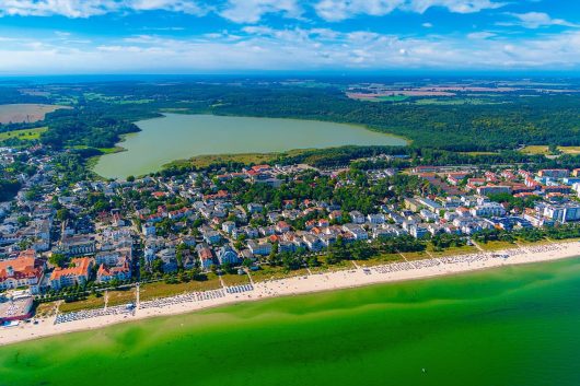 am Ostseestrand von Binz