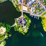 über dem Schweriner Schloss