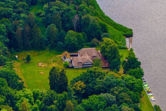 über der Burgwallinsel Teterow