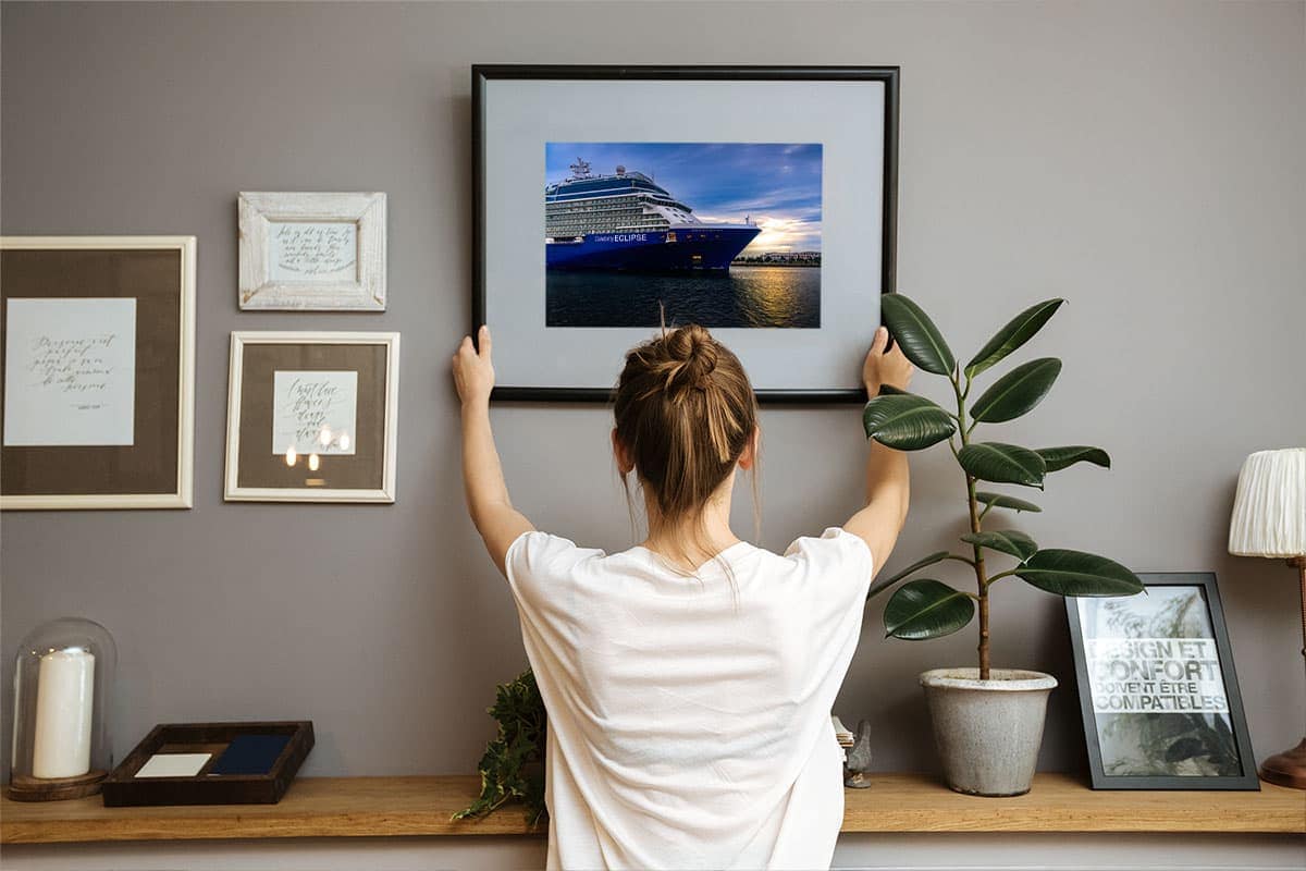 002-celebrity_eclipse_im_seekanal-PB15-909420 Celebrity Eclipse im Seekanal